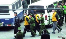 女警做吃瓜群众,揭秘警界幕后故事