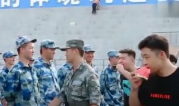 大二军训吃瓜,大二学子瓜语连篇