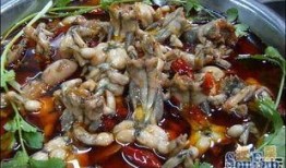 欢乐猪窝吃瓜,趣味横生的乡村生活剪影