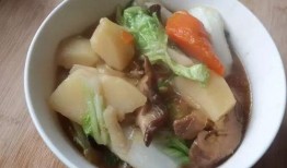 信阳老周炖菜吃瓜,一锅炖出人间烟火，一瓜品味岁月静好